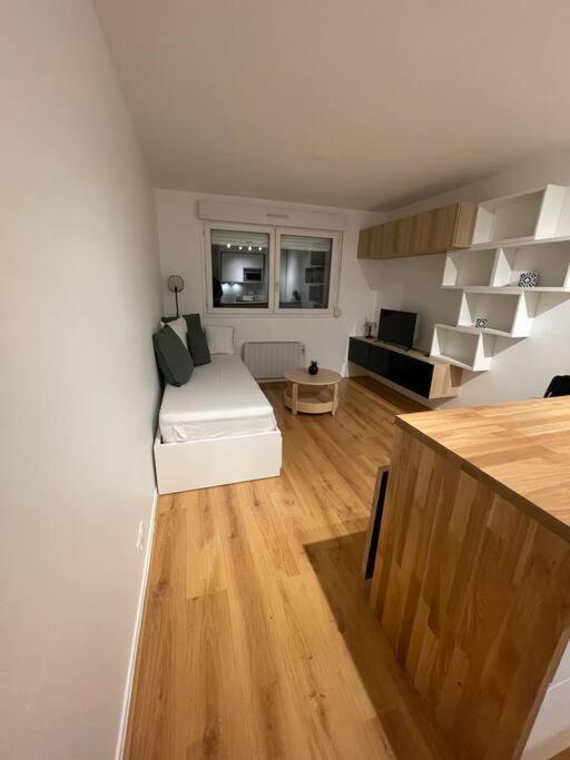 דירות אמיינס Studio Meuble מראה חיצוני תמונה